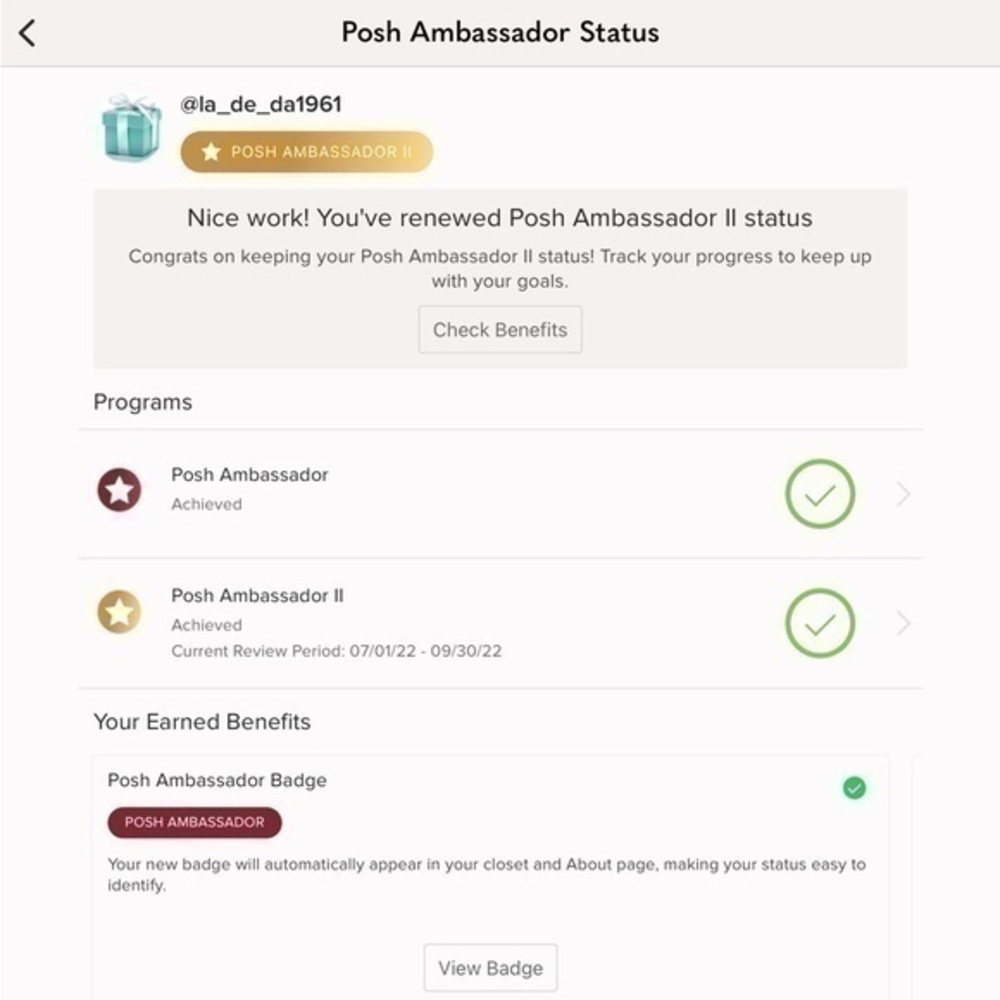 🏆🏆 POSHMARK AMBASSADOR II STATUS RENEWED 9/30/22 🏆🏆🏆🏆🏆🏆🏆🏆🏆